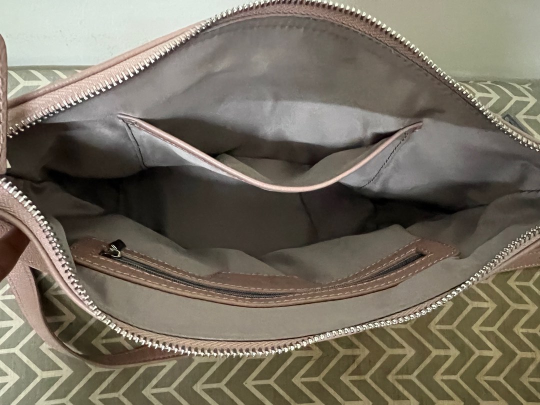Adrani leather hotsell