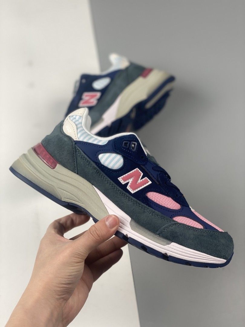 New balance best sale 992 blue pink