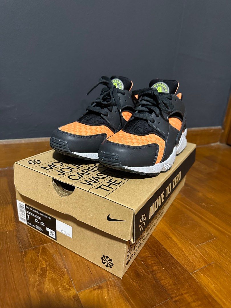 Nike air huarache black and orange shop