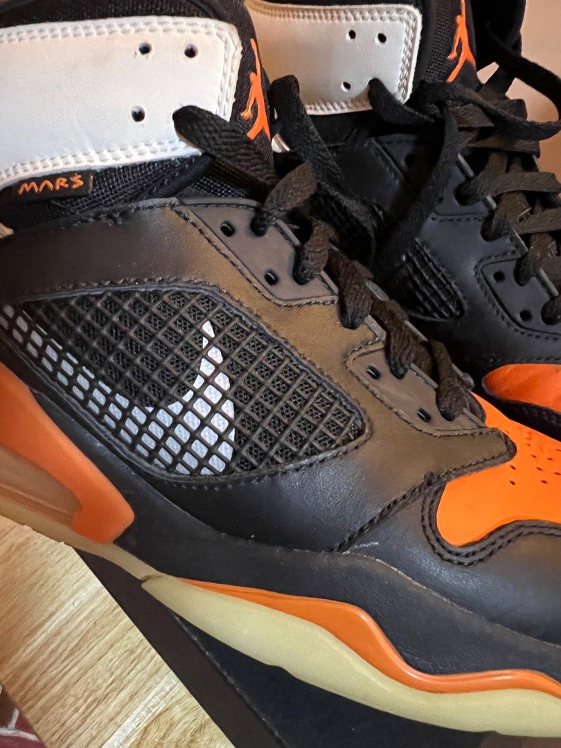 Jordan clearance 720 mars