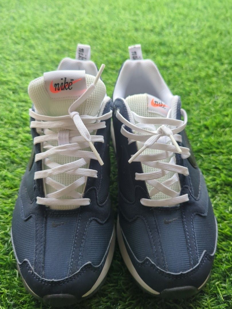 Nike Air Max Dawn Sports Shoes US Size 7 Men s Fashion Footwear