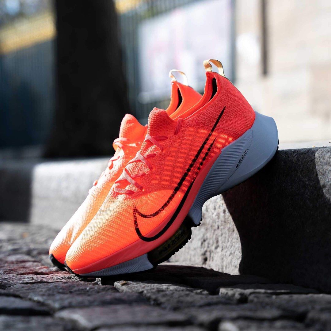 Nike tempo next mango deals