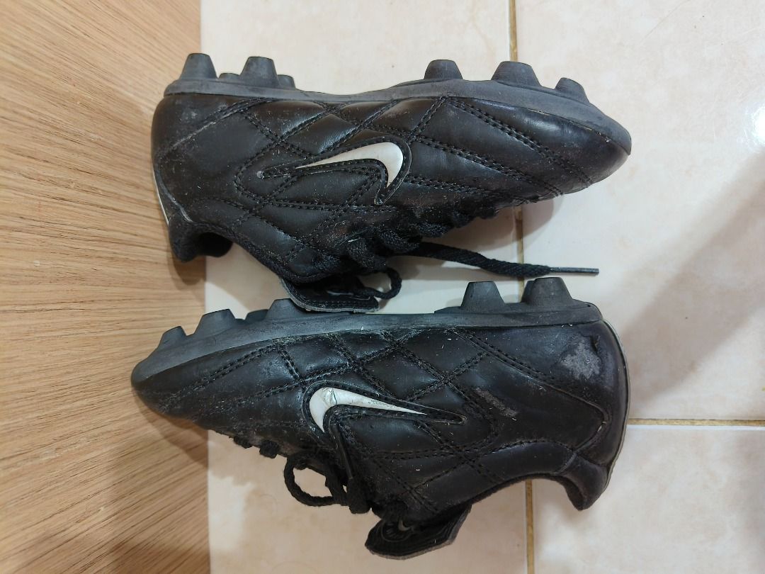 Nike tiempo 750 sale