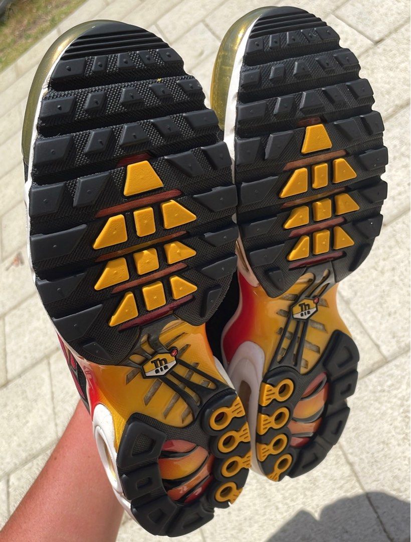 Nike tn retro rainbow Men s Fashion Footwear on Carousell