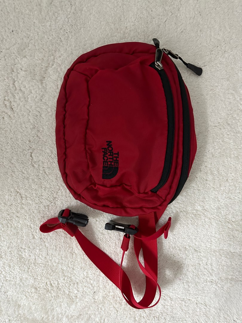 The north face roo sling bag top