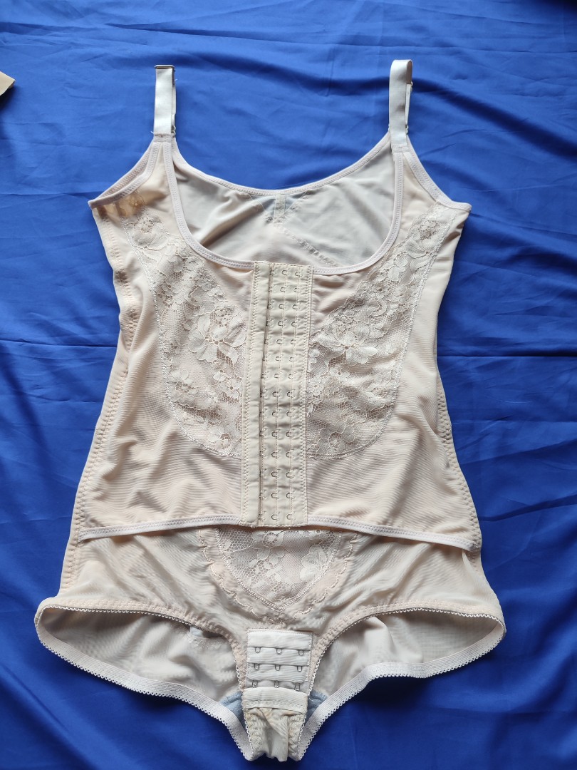 https://media.karousell.com/media/photos/products/2024/1/13/nude_lacy_corset_shapewear_bod_1705179007_de9914a5.jpg