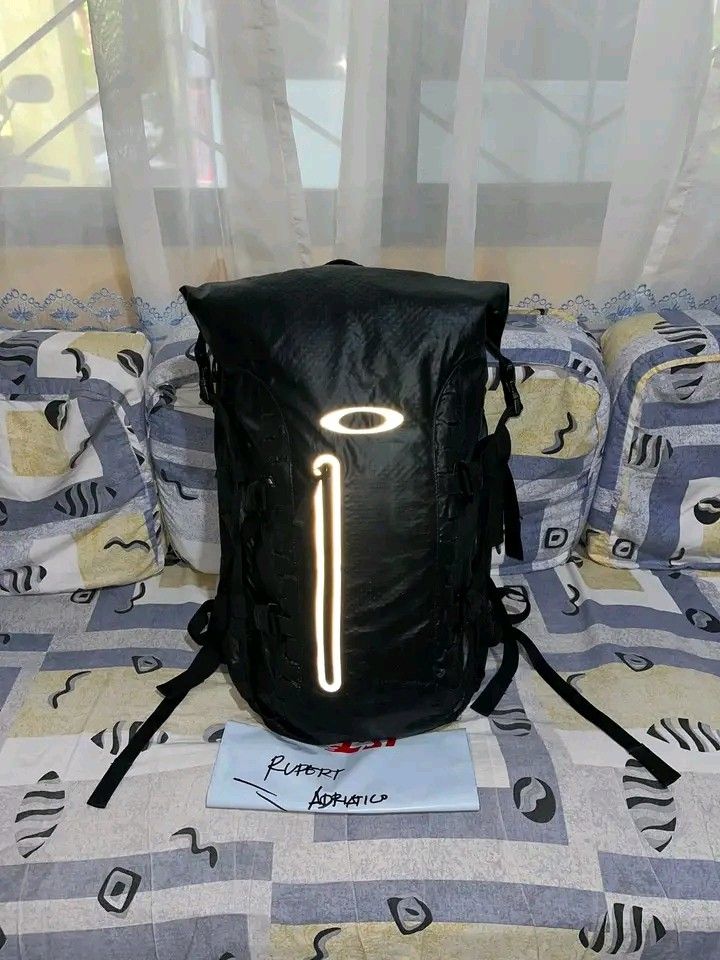 Oakley motion 26 hotsell
