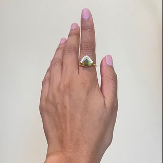 opal ring by elementalbystela on IG