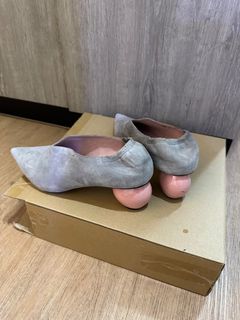 (Category: ) located in . Submitted by busybeeloveshopping (Listing ID 1279047215, Image 1). Description: .