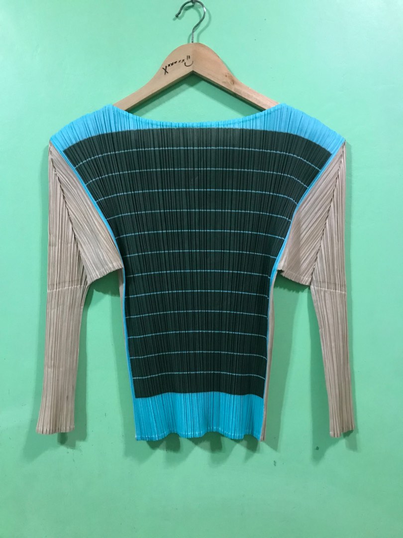 PLEATS PLEASE Top