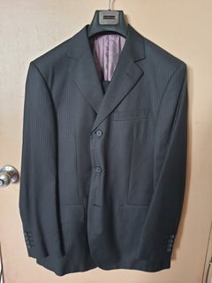 [PRELOVED] Lightly Used VANHEUSEN Black Men's Suit & Pants Size 36 Coat Large