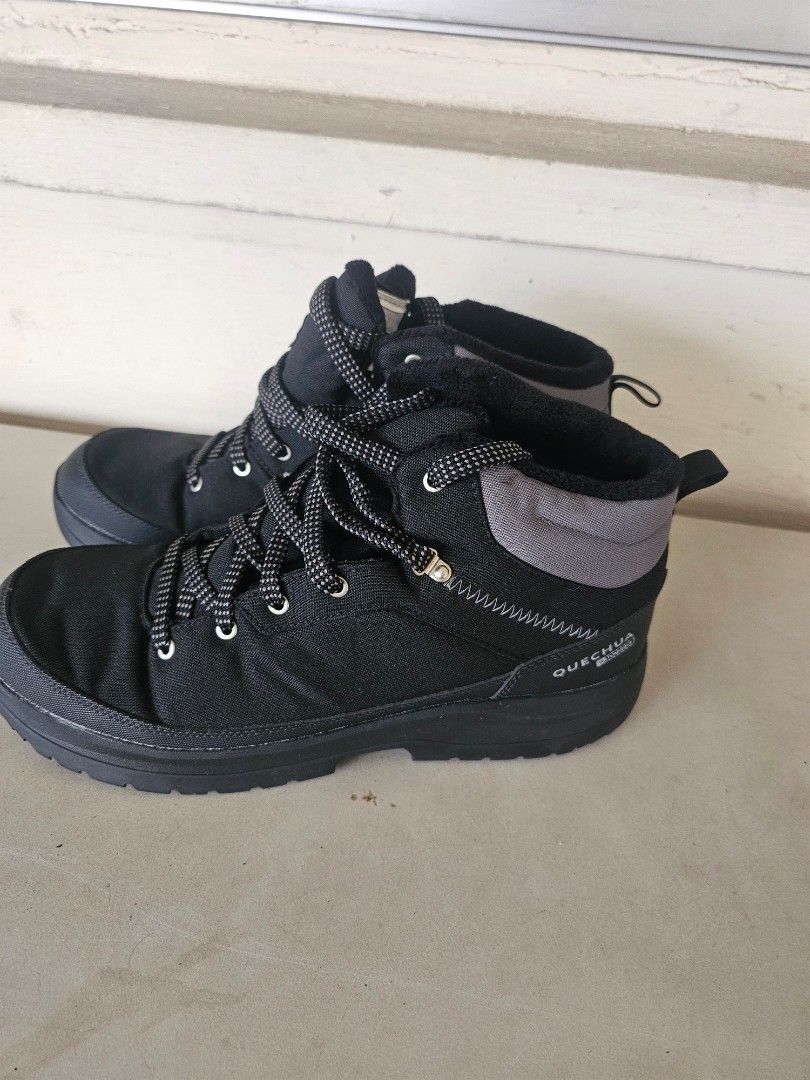 Quechua waterproof best sale