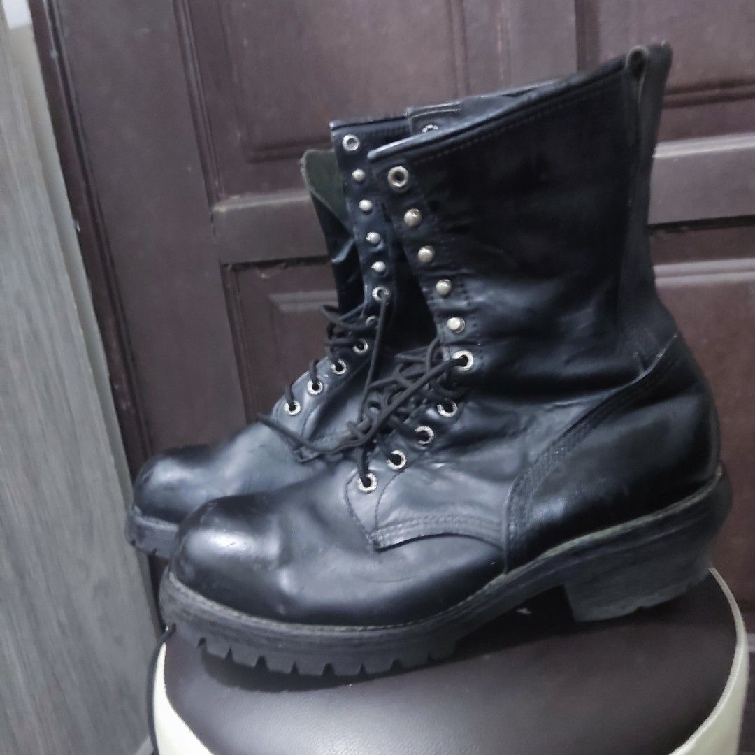 Red wing logger boots 2218 sale