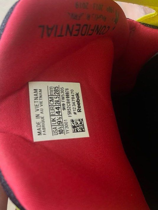 reebok pump fury black