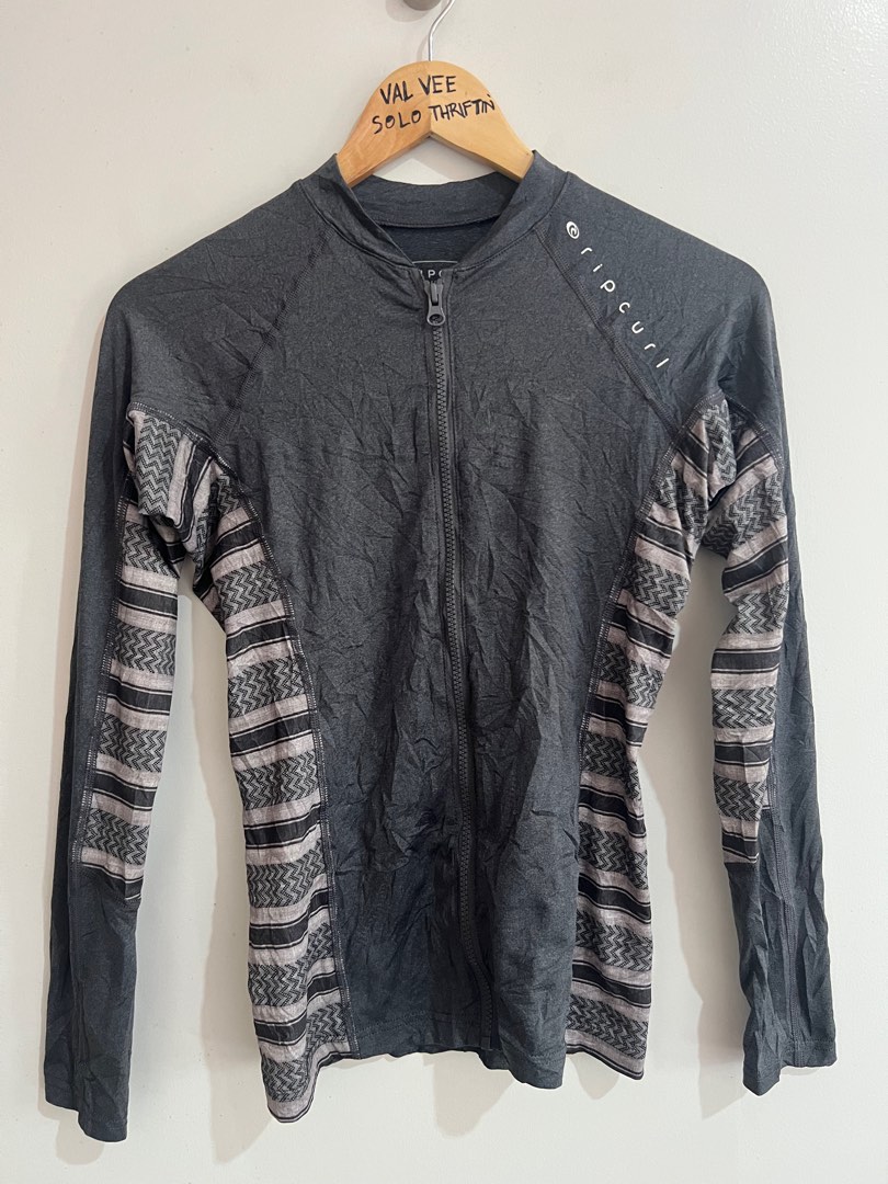 Ripcurl Rashguard, Men's Fashion, Tops & Sets, Swim Top & Rash Guards