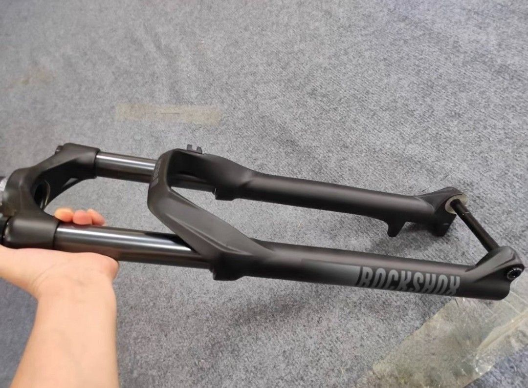 Rock shox best sale recon 140mm travel