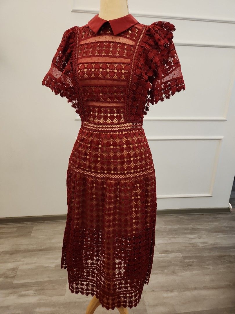 Self Portrait Heart Lace Midi Dress, Women's Fashion, Dresses & Sets, Dresses on Carousell Self Portrait Heart Lace Midi Dress, Women's Fashion, Dresses & Sets, Dresses on Carousell