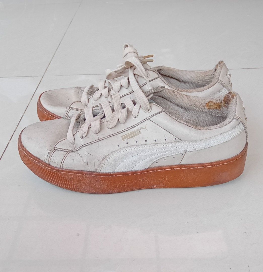 Sepatu Puma Soft Foam 38