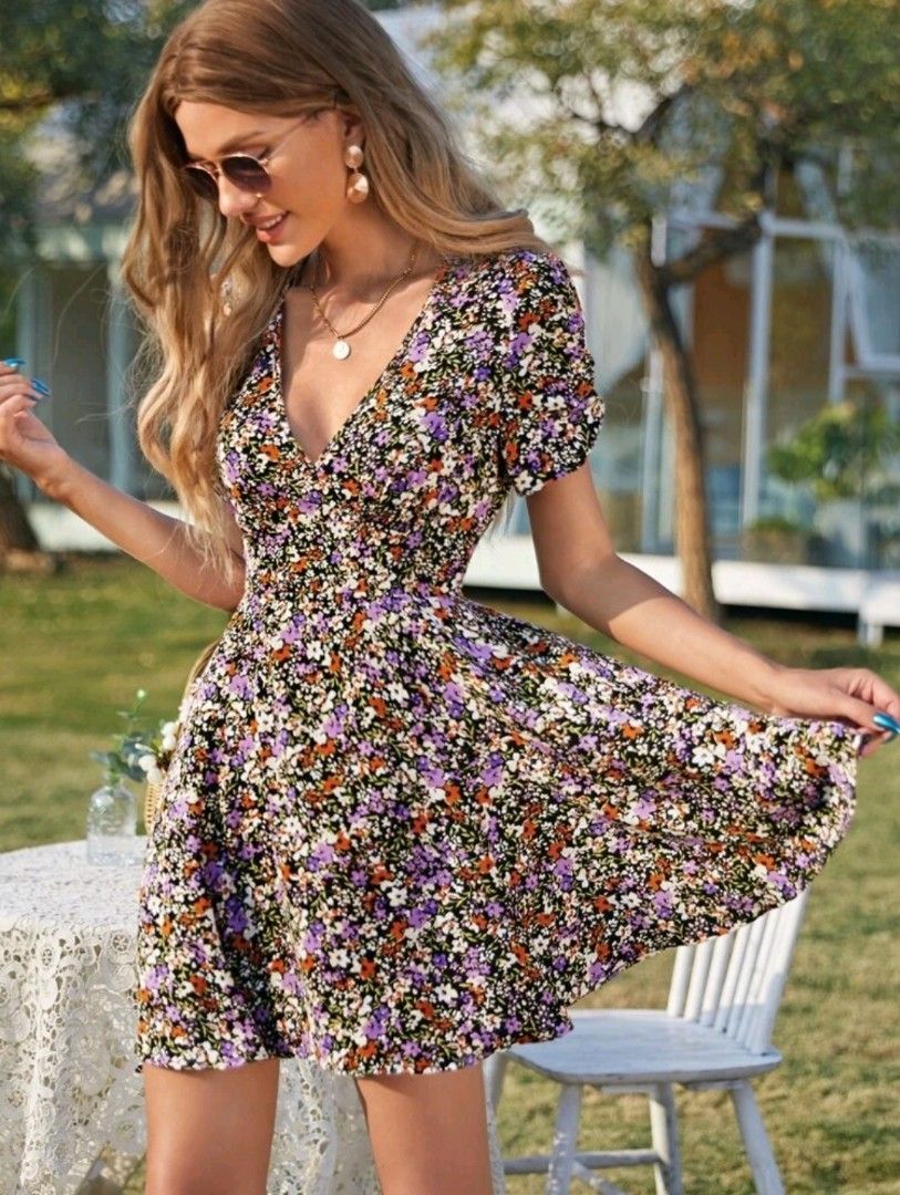 Floral flowy sales dress with sleeves