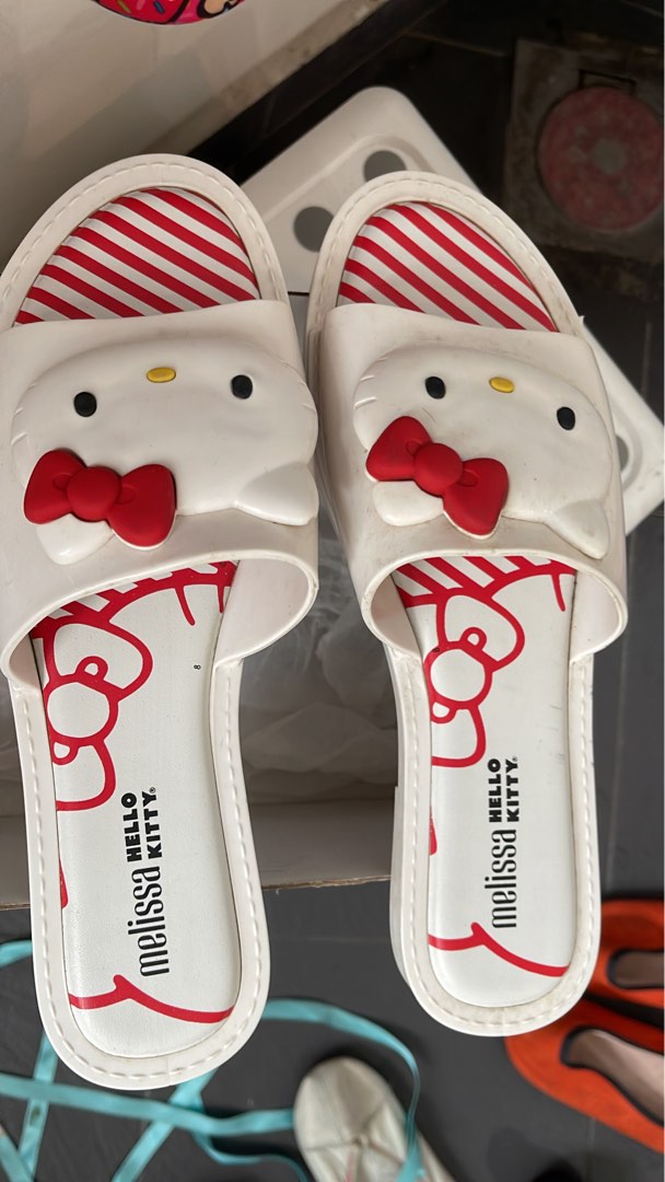 Melissa hello 2025 kitty slippers