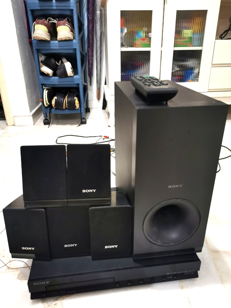 Sony DAVTZ140 DVD Home Theatre Surround System, TV & Home Appliances