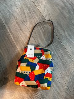 （分類：）位於 。 由 cathyuen 提交（商品編號 1278963716，圖片 1）。簡介： 。