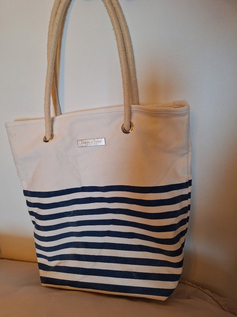 Amiani beach 2025 bag