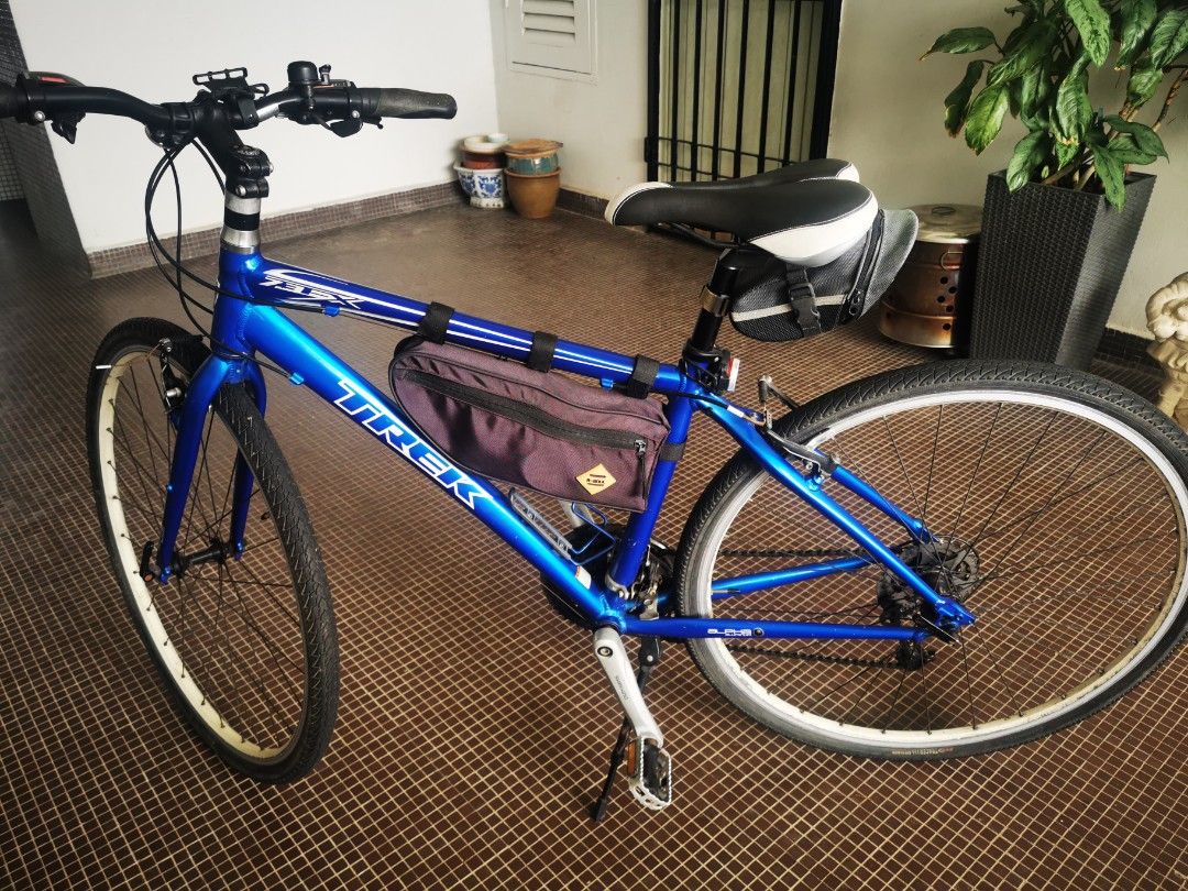 Trek 7.3 fx 2025 blue