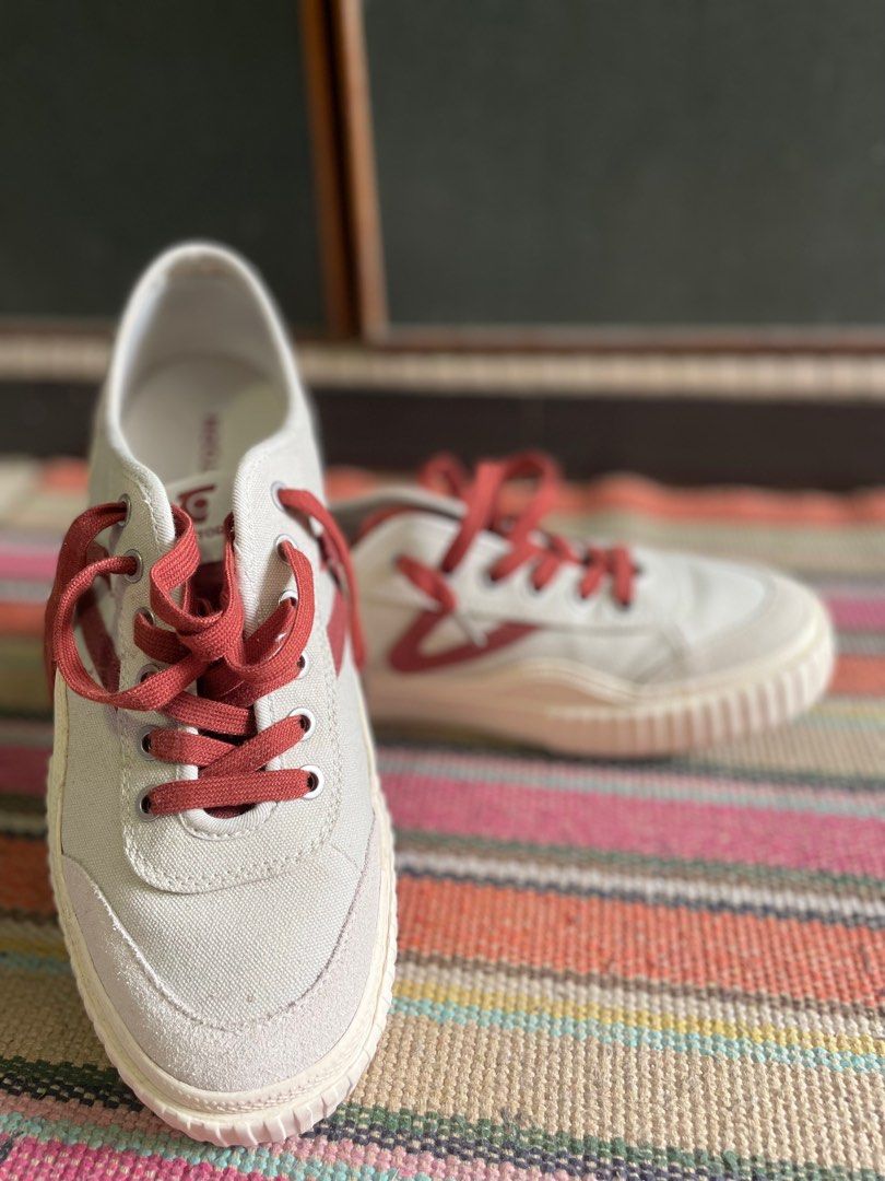 Red tretorn shoes sale