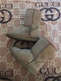 UGG style Boots “ Vans Brand”
