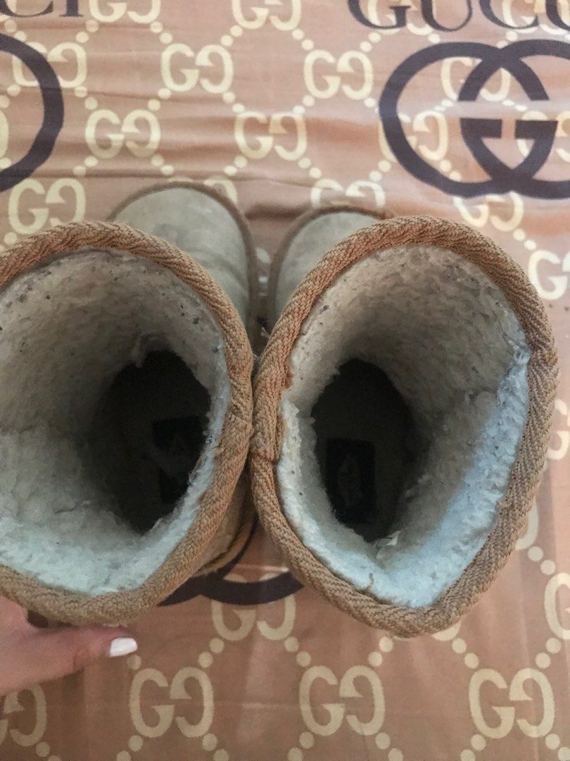 Vans ugg style boots hot sale