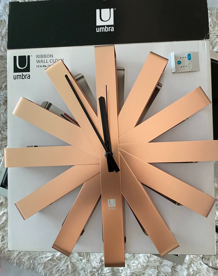 Umbra Ribbon Wall Clock, Furniture & Home Living, Home Decor, Clocks on
