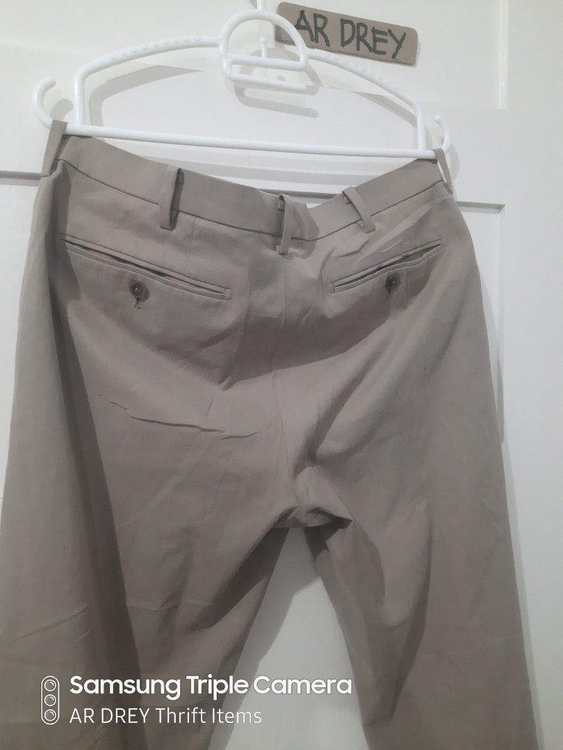 Uniqlo Men Kando Pants in Black (Ultra Light), Men's Fashion, Bottoms,  Trousers on Carousell