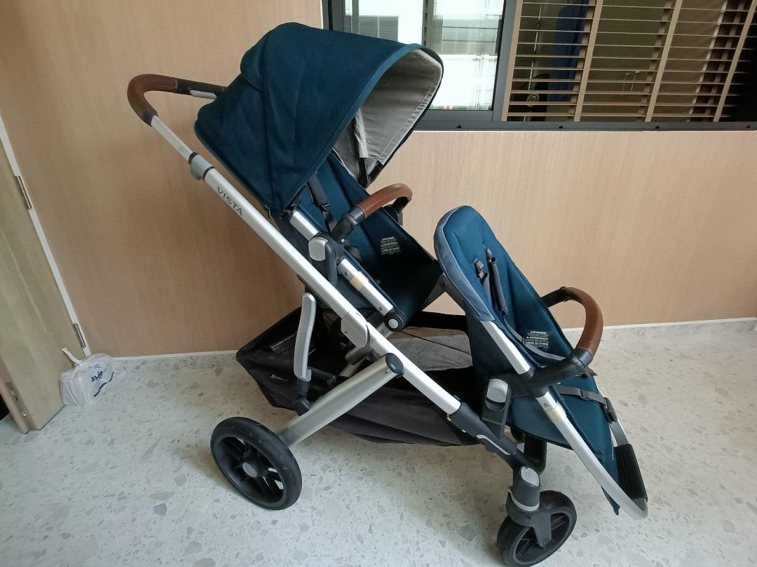 UPPAbaby vista 2 w bassinet rumble seat and adaptors Babies