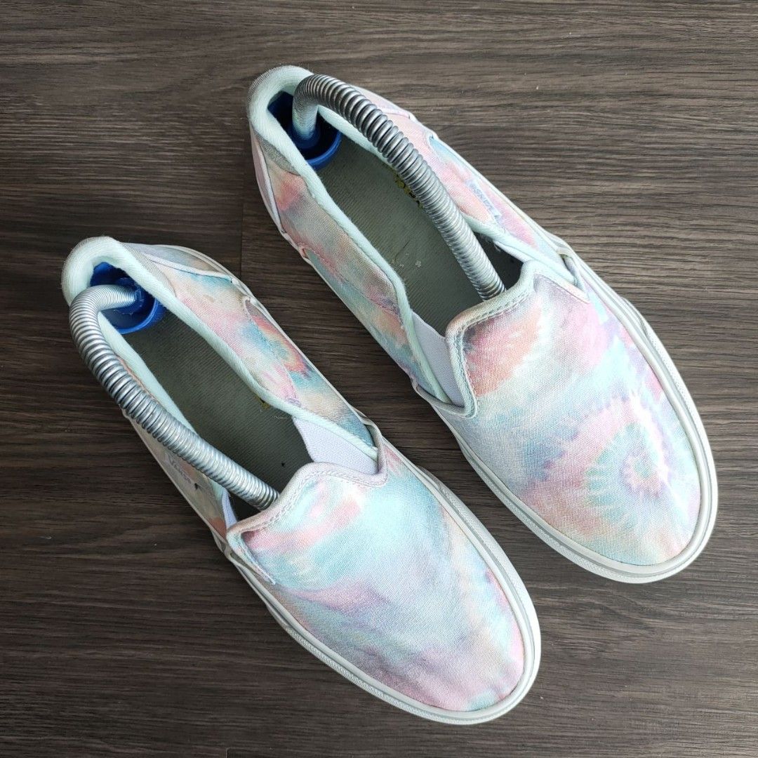 Pastel tie dye vans top