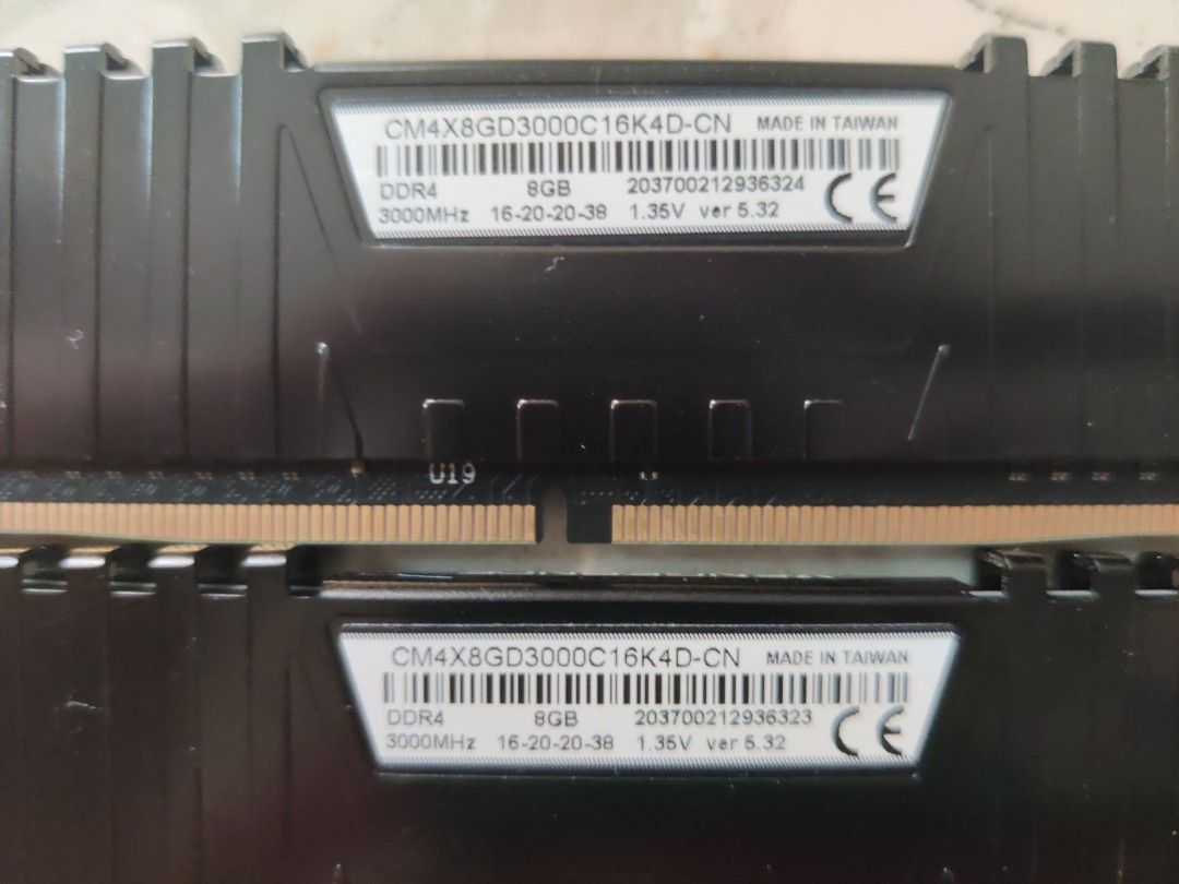 Cm4x8gd3000c16k4d outlet