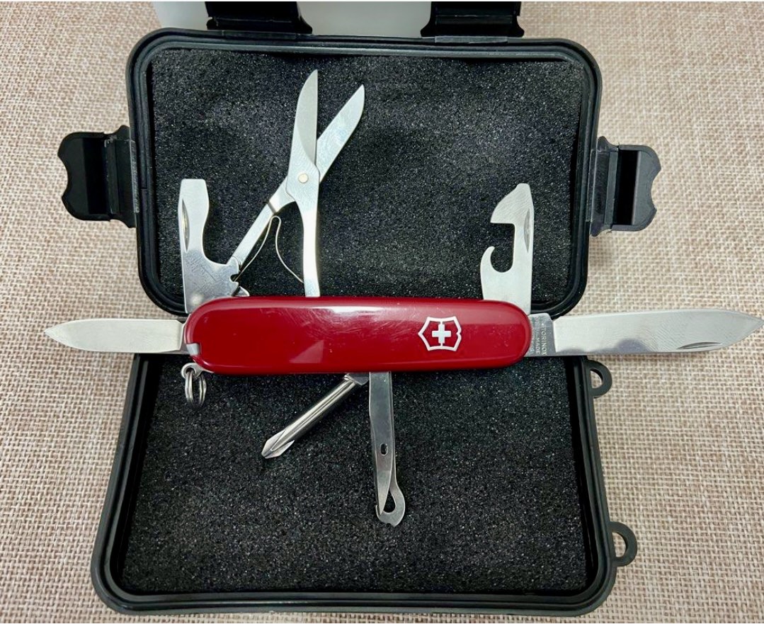 Victorinox swiss army 2025 super tinker pocket knife