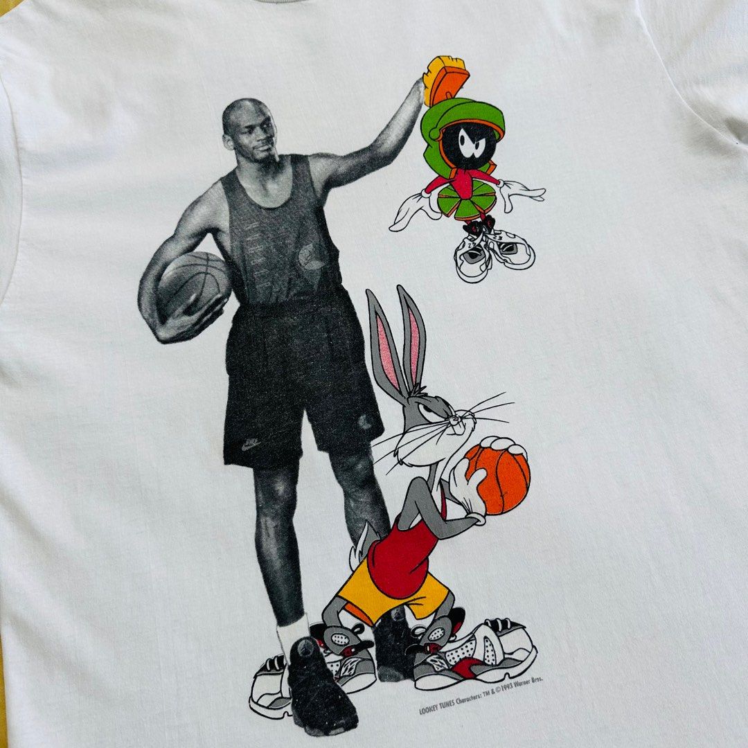 Nike jordan looney online tunes
