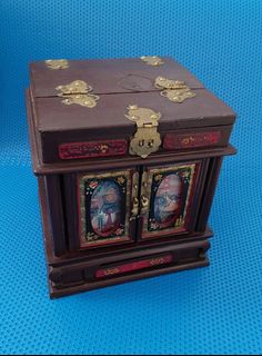 Cheap hotsell vintage jewellery