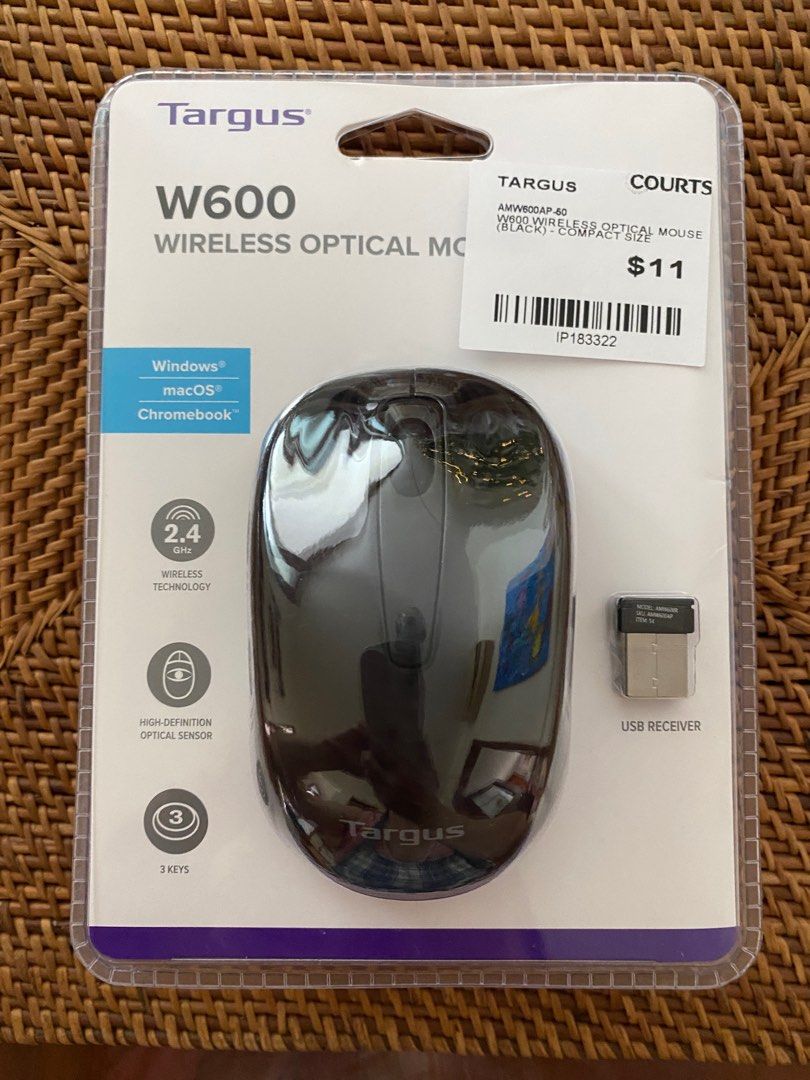 Wireless Mouse (Category: Mouse & Mousepads) located in Singapore. Submitted by royalade (Listing ID 1279010665, Image 1). Description: Targus Optical Mouse 3 pcs available .