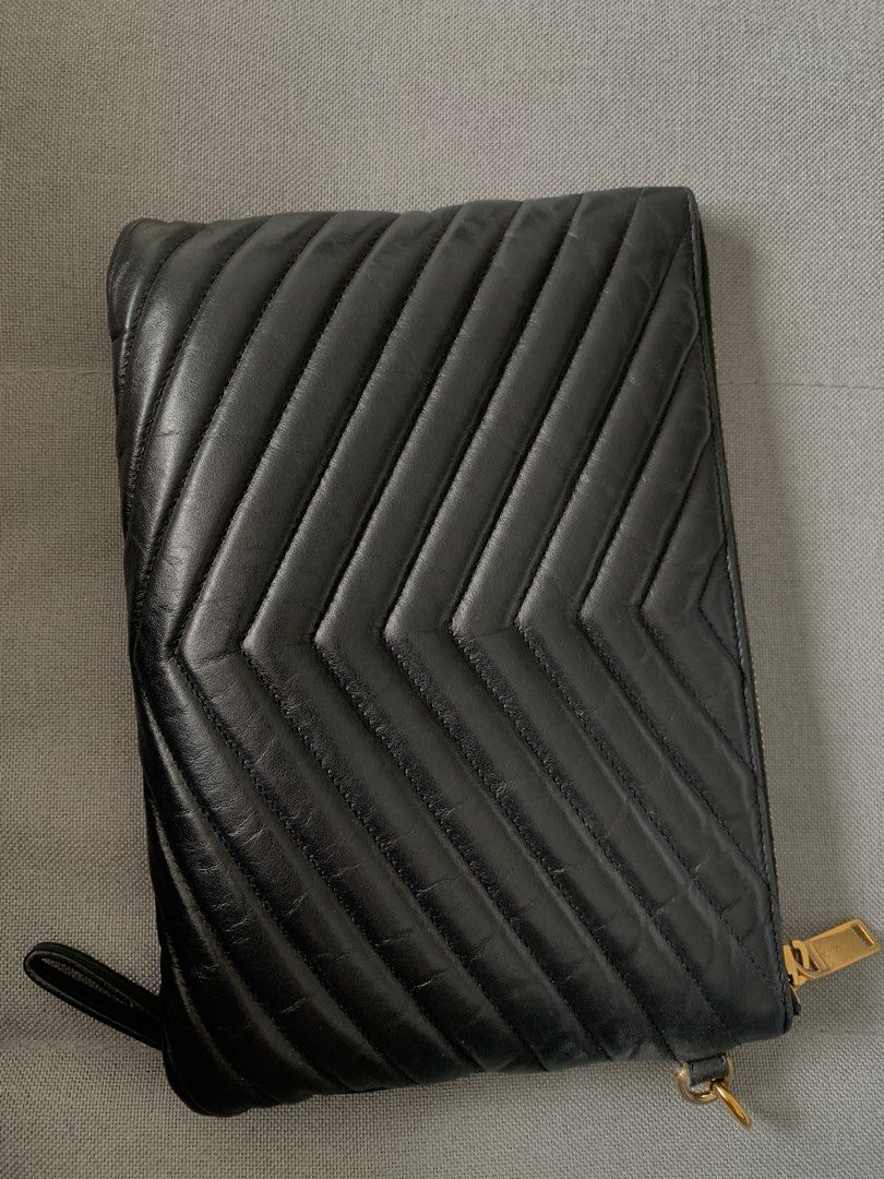 Ysl quilted discount leather pouch