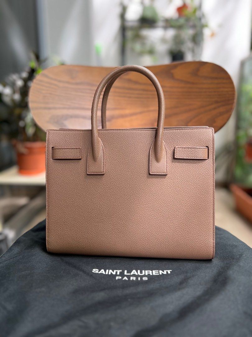 YSL Sac de jour baby barely used