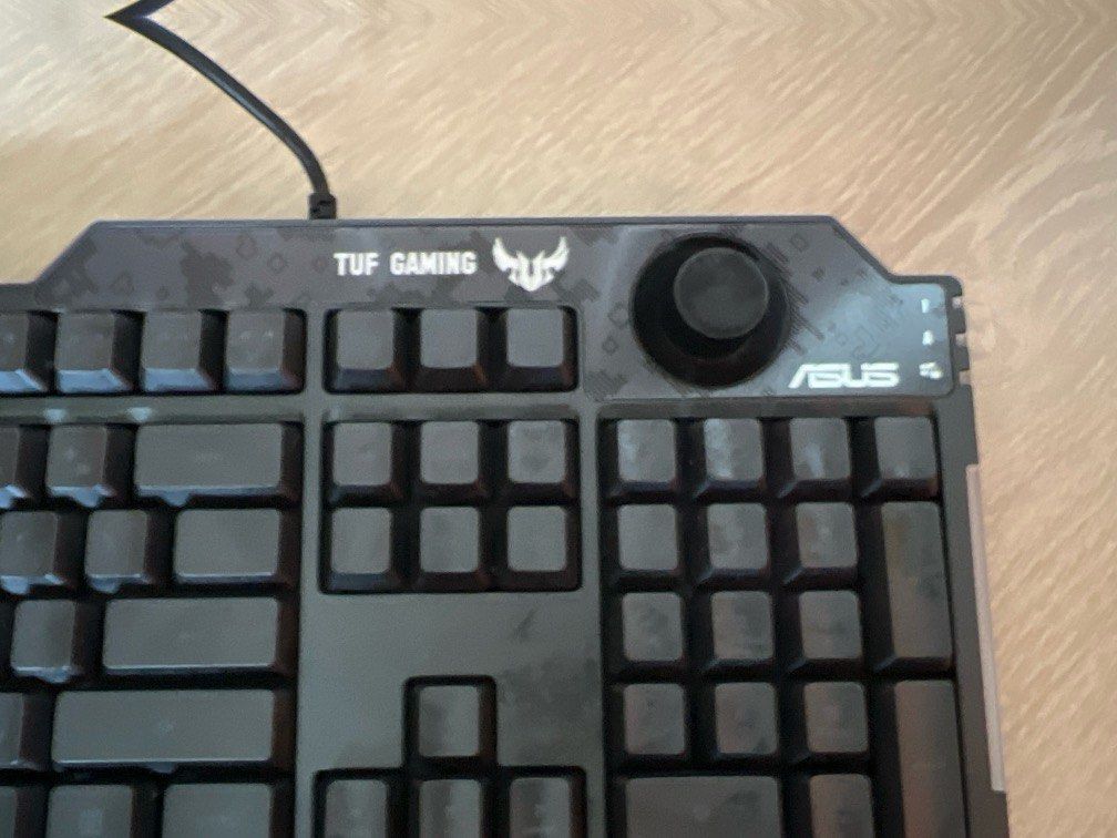 100% Asus keyboard (clacky) (RGB), Computers & Tech, Parts ...