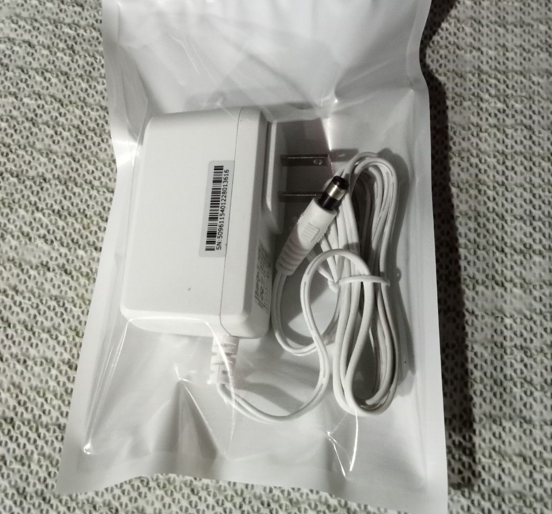 12V-1.5A Adapter for modem cctv router etc high end (Category: Cables & Adaptors) located in Cainta. Submitted by whiteelephantph (Listing ID 1279436973, Image 1). Description: 12V-1.5A Adapter for modem cctv router etc high end Bnew. Limited stocks Fix na ₱250 High quality pwedeng pwede 24hrs running Pickup or lalamove Pm is the key!.