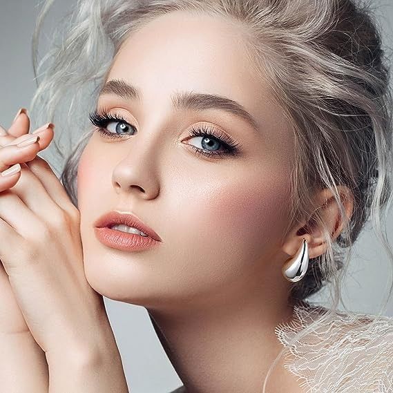 Girls on sale hypoallergenic earrings