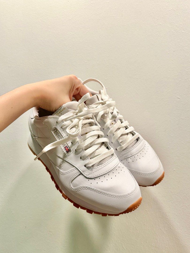 70 fast deal!!) Reebok Classic White Leather Sneakers, Women's Fashion,  Footwear, Sneakers on Carousell