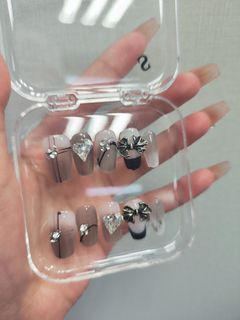 （分類：）位於 。 由 cbaeselling 提交（商品編號 1279330615，圖片 1）。簡介： 。