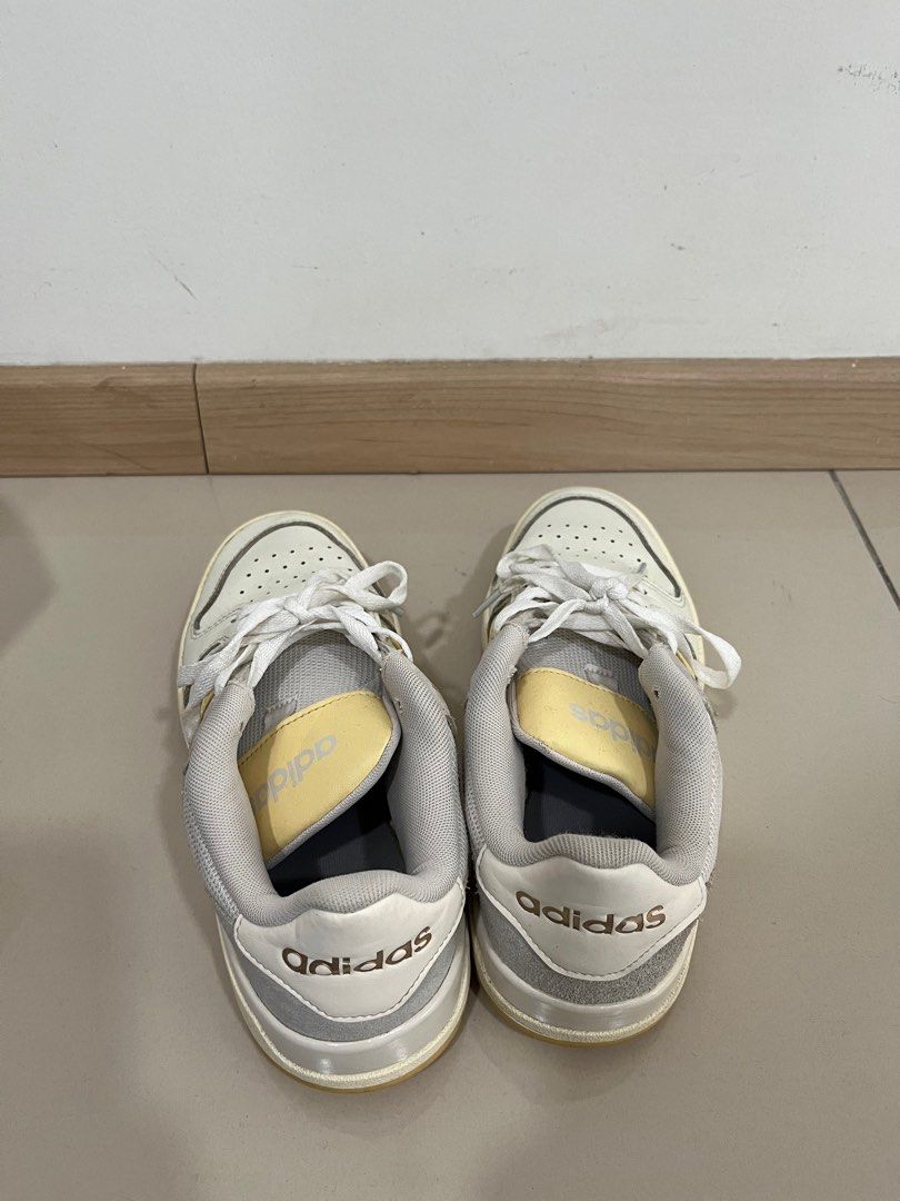 Pastel yellow store adidas shoes