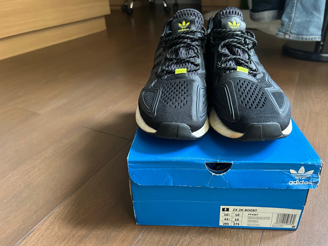 Adidas ZX 2K Boost Fesyen Pria Sepatu Sneakers di Carousell