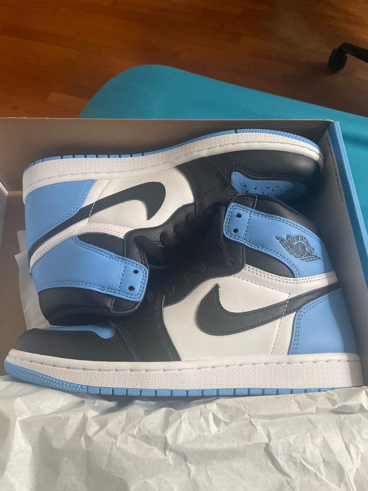 Air jordan 1 hotsell retro blue and white